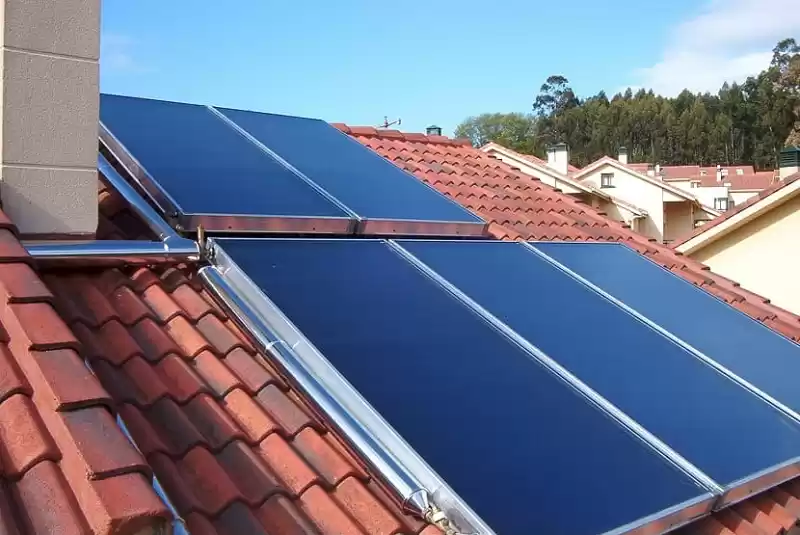 Paneles solares térmicos energia térmica Girona