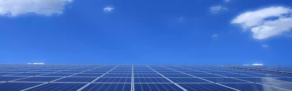 Paneles solares energia fotovoltaica y térmica